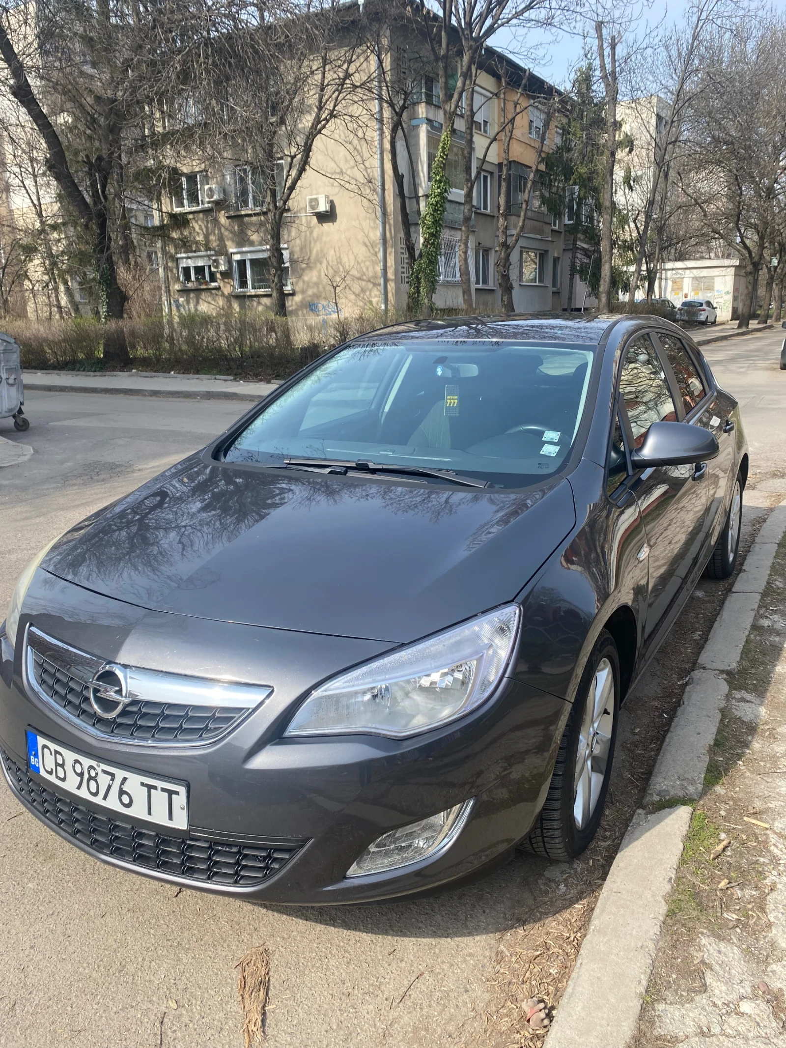 Opel Astra, снимка 2 - Автомобили и джипове - 54008428