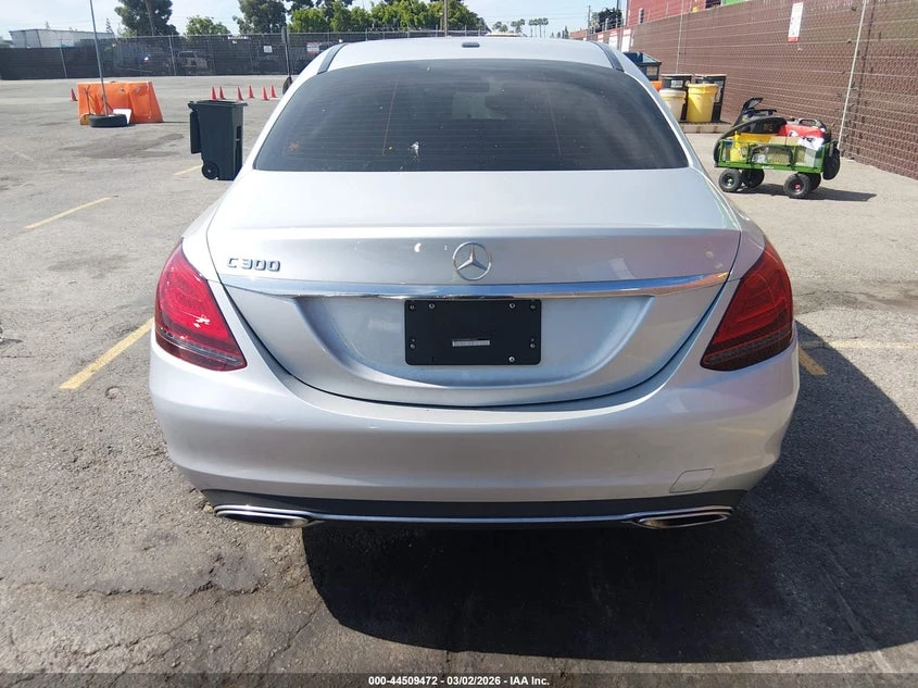 Mercedes-Benz C 300 2.0L I-4 DI, DOHC, VVT, TURBO, 255HP Rear Wheel | Mobile.bg � ����������� 16
