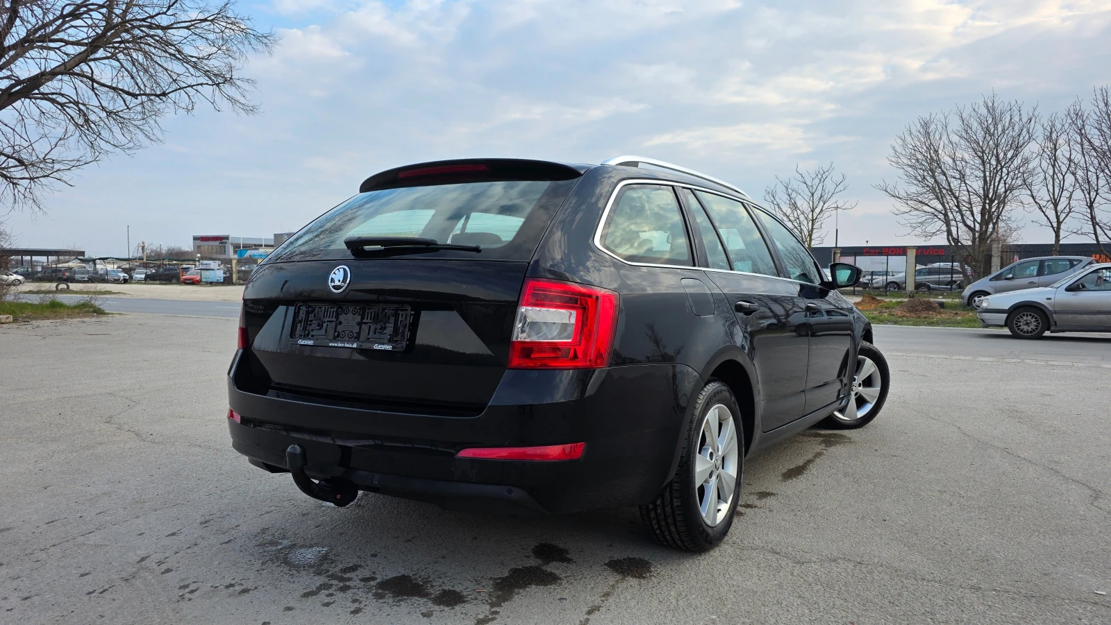 Skoda Octavia KATO ЧИСТО НОВ, снимка 4 - Автомобили и джипове - 54459178
