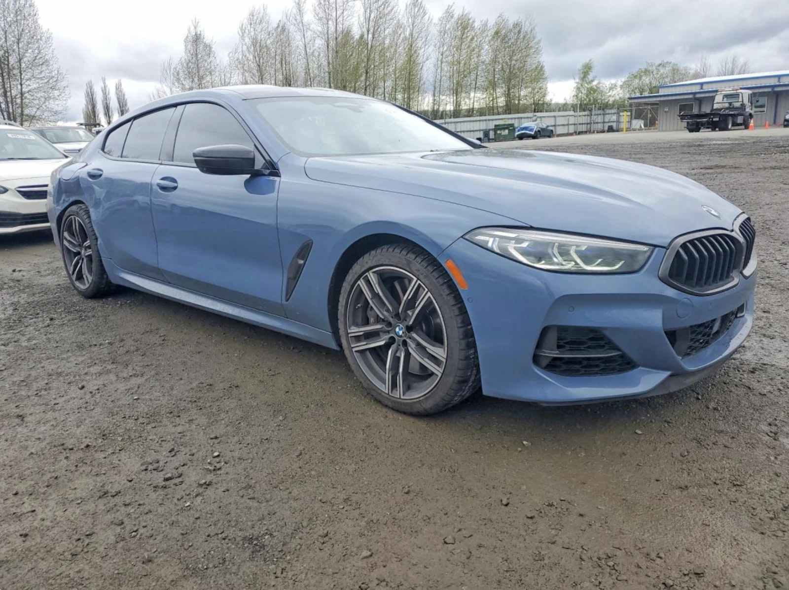 BMW 850 АВТОКРЕДИТ, снимка 4 - Автомобили и джипове - 54555270