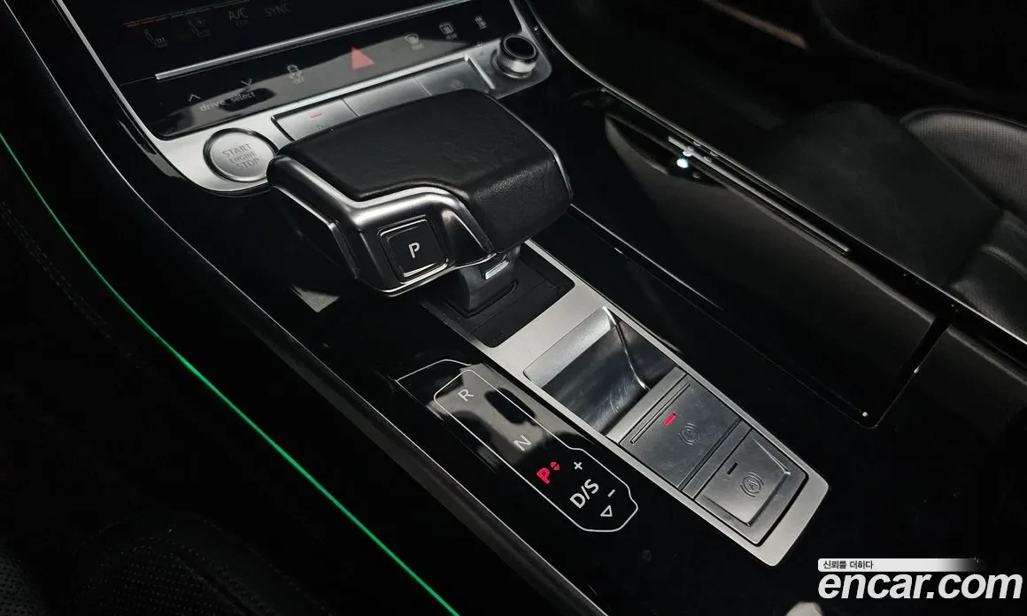 Audi A8 V6 50TDI, Distronic, HeadUP, Обдух., 360к. , снимка 15 - Автомобили и джипове - 54562666