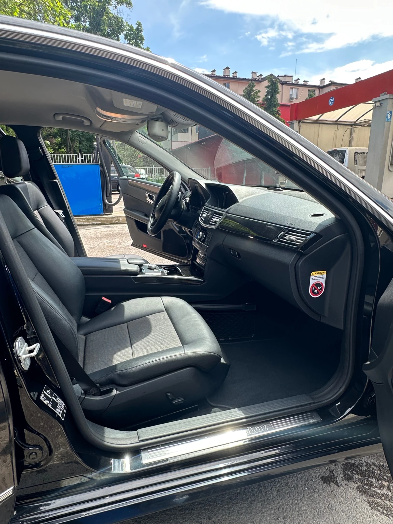 Mercedes-Benz E 350 7G+ / 2ри собственик , снимка 8 - Автомобили и джипове - 54692362
