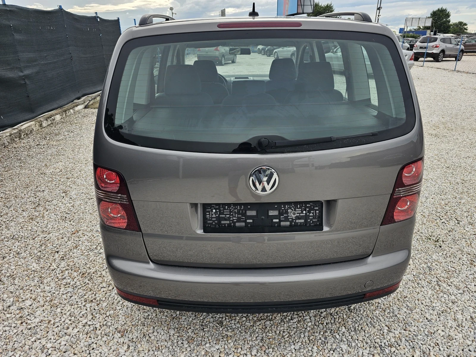 VW Touran 1.9 TDI 6 скорости 90 кн.с, снимка 6 - Автомобили и джипове - 54780894