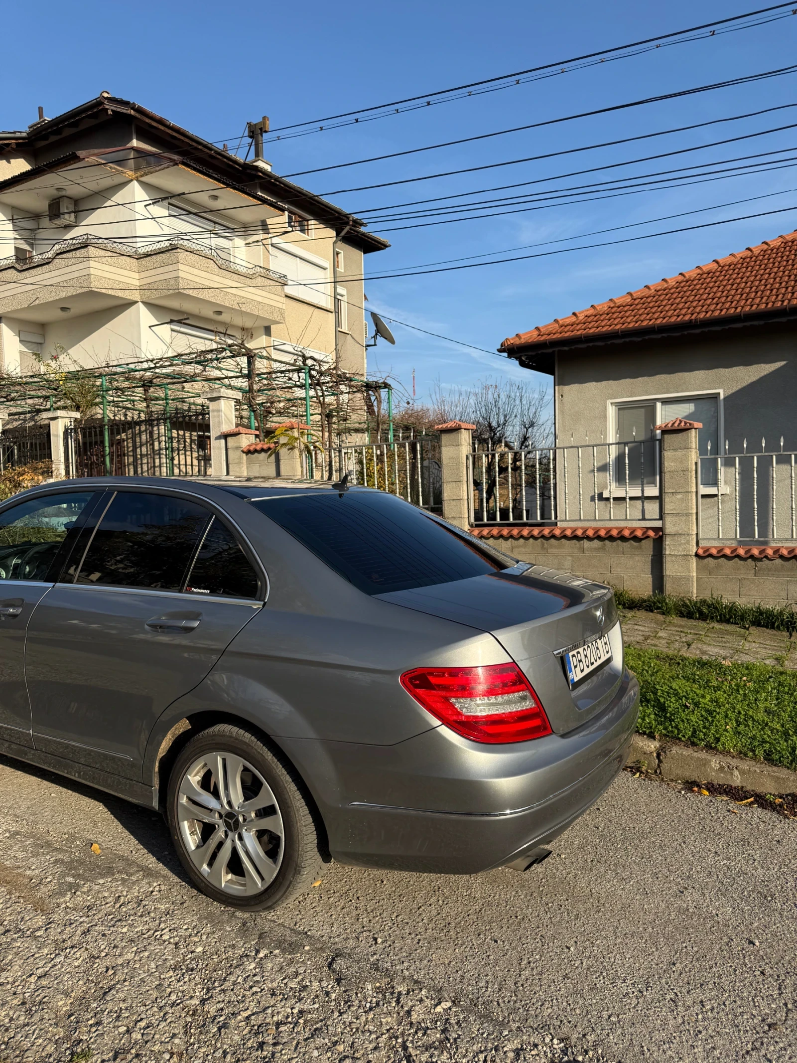 Mercedes-Benz C 180 W 204 facelift, снимка 3 - Автомобили и джипове - 55499849