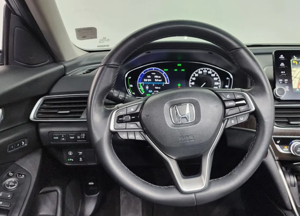 Honda Accord 2.0 Хибрид, снимка 4 - Автомобили и джипове - 55007902