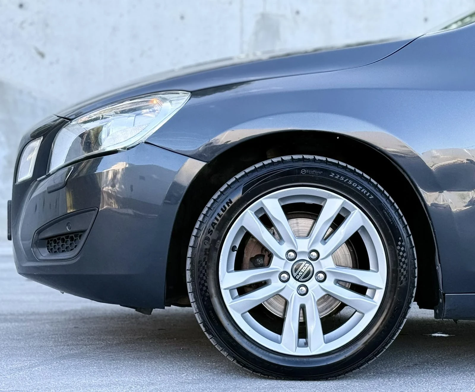 Volvo V60 Volvo V60 - 2.0D, 163кс, снимка 6 - Автомобили и джипове - 55728697