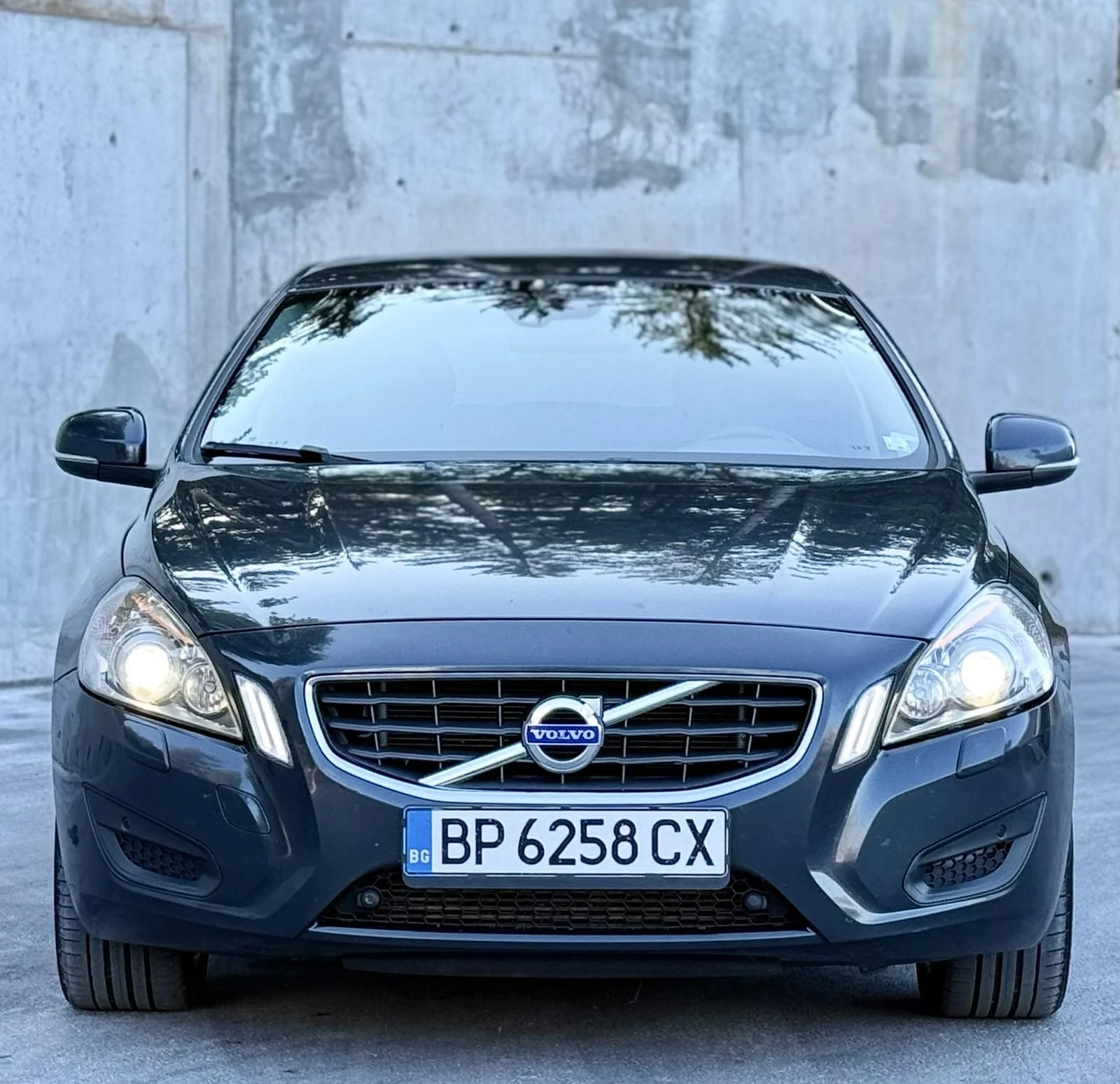 Volvo V60 Volvo V60 - 2.0D, 163кс