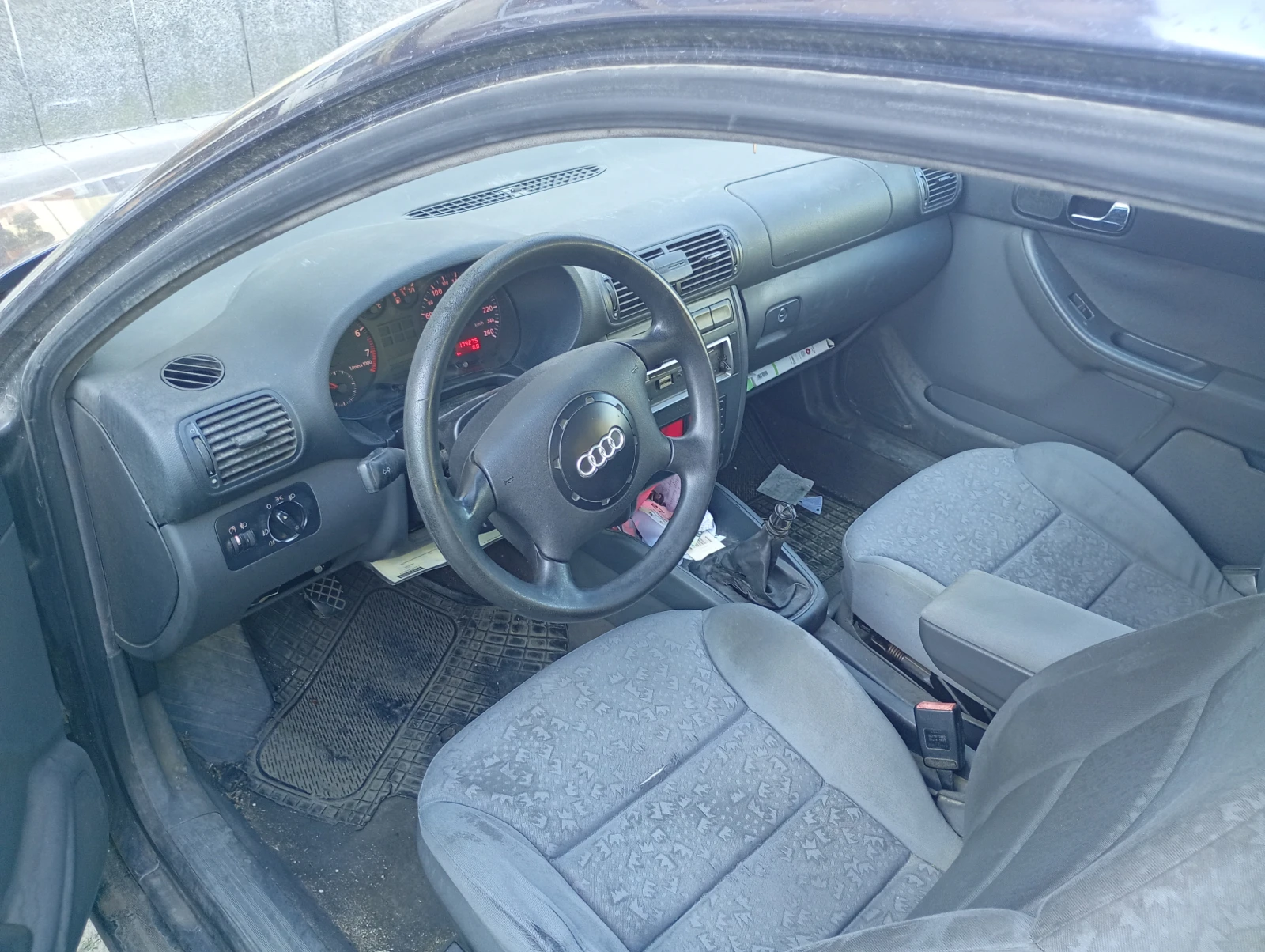 Audi A3, снимка 6 - Автомобили и джипове - 55985665