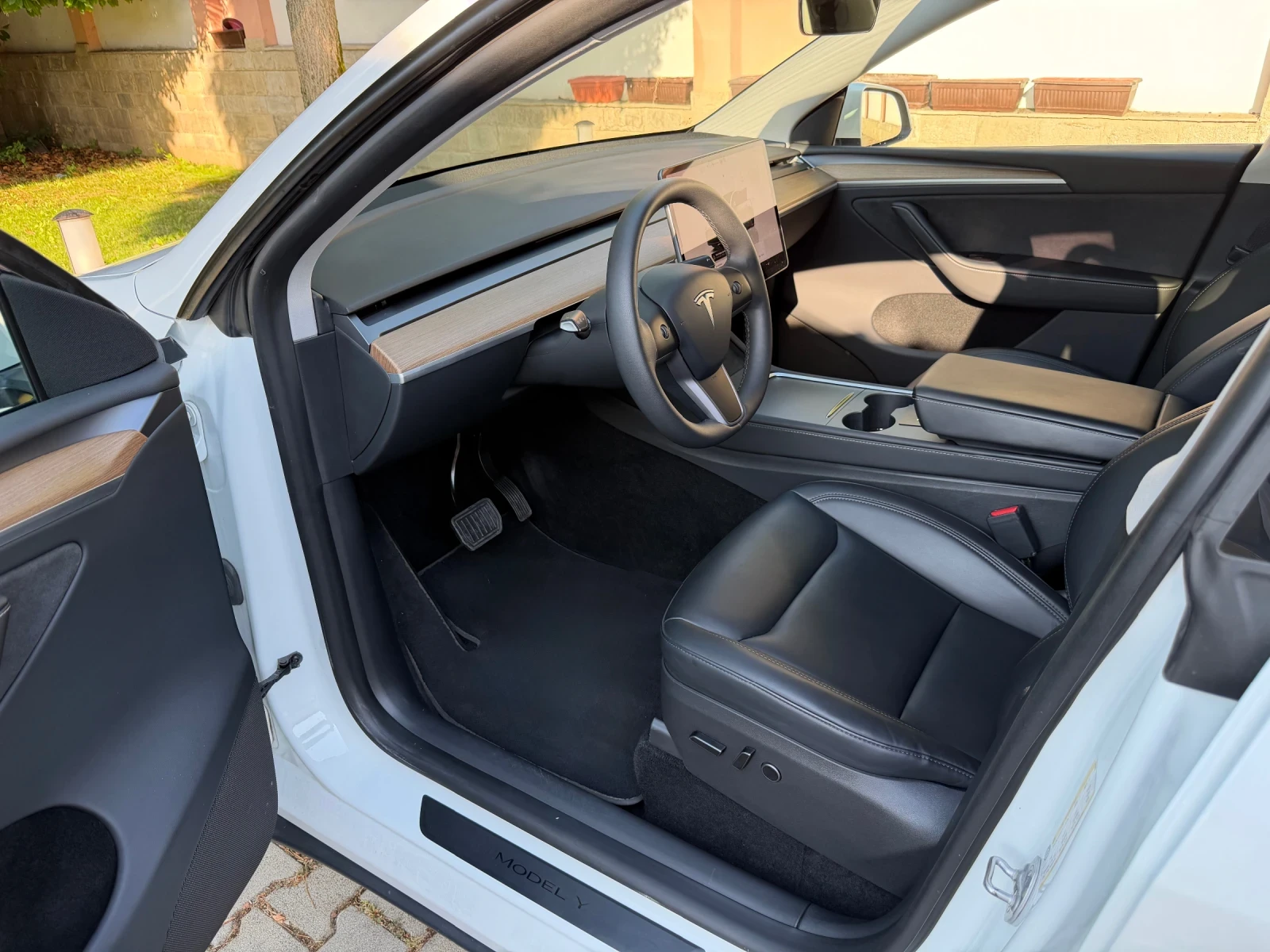 Tesla Model Y LongRange/DualMotor/514hp/2023/BERLIN/99�.�� | Mobile.bg � ����������� 8