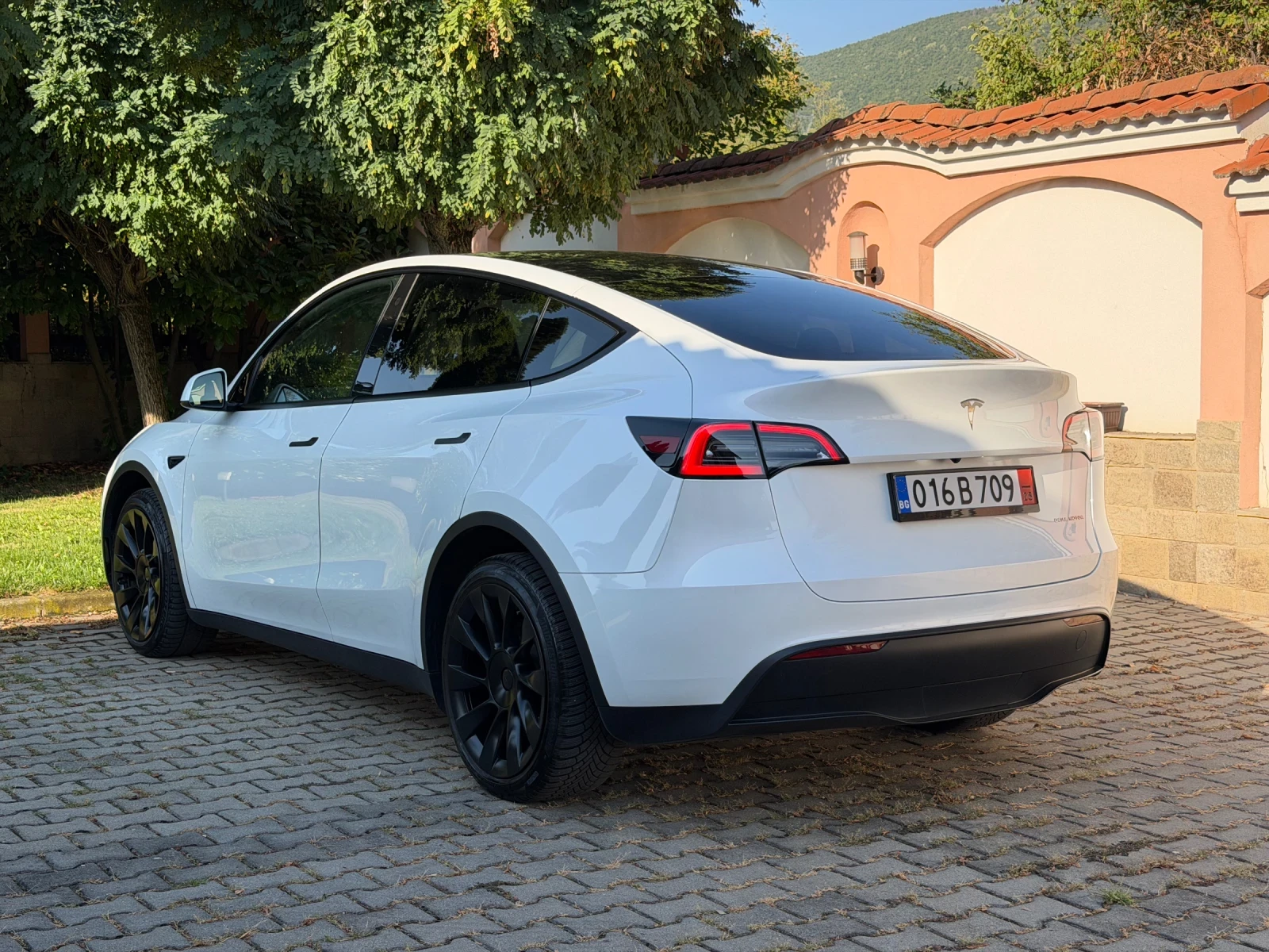 Tesla Model Y LongRange/DualMotor/514hp/2023/BERLIN/99�.�� | Mobile.bg � ����������� 6