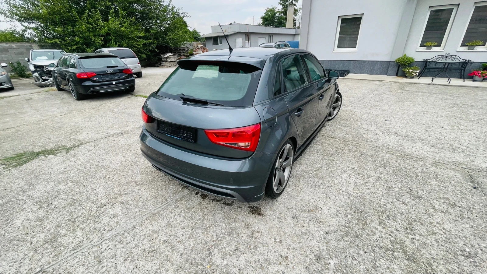 Audi A1 ЛИЗИНГ -БАРТЕP, снимка 5 - Автомобили и джипове - 56024709