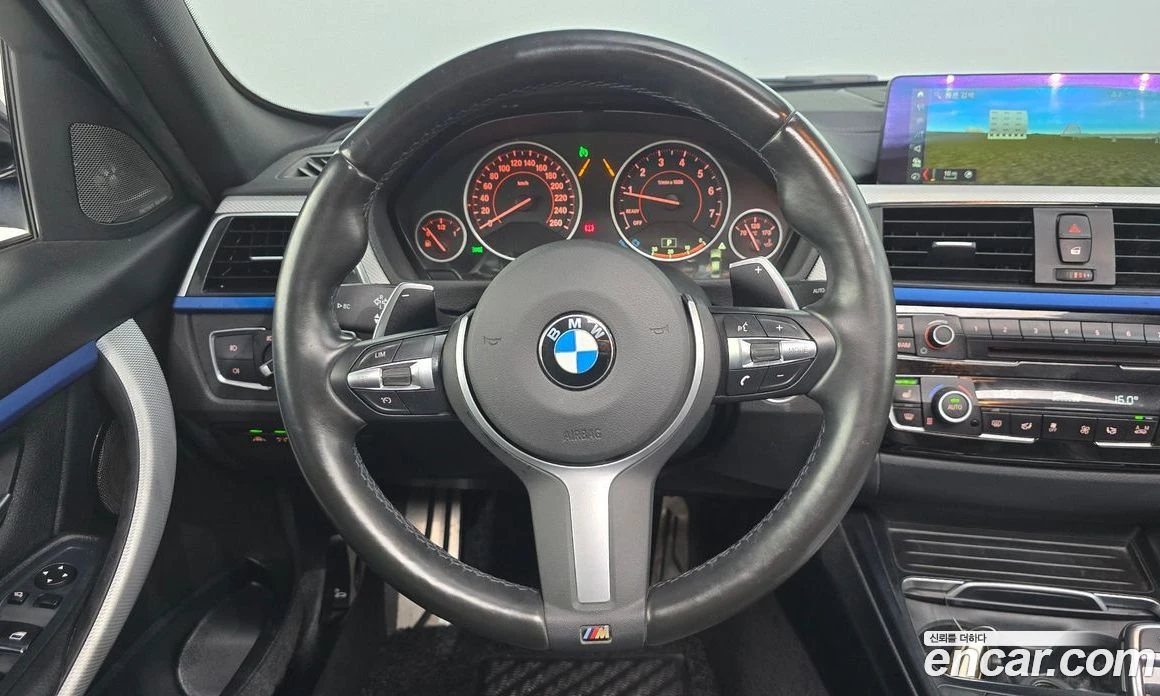 BMW 320 320i M Sport, снимка 14 - Автомобили и джипове - 56122089