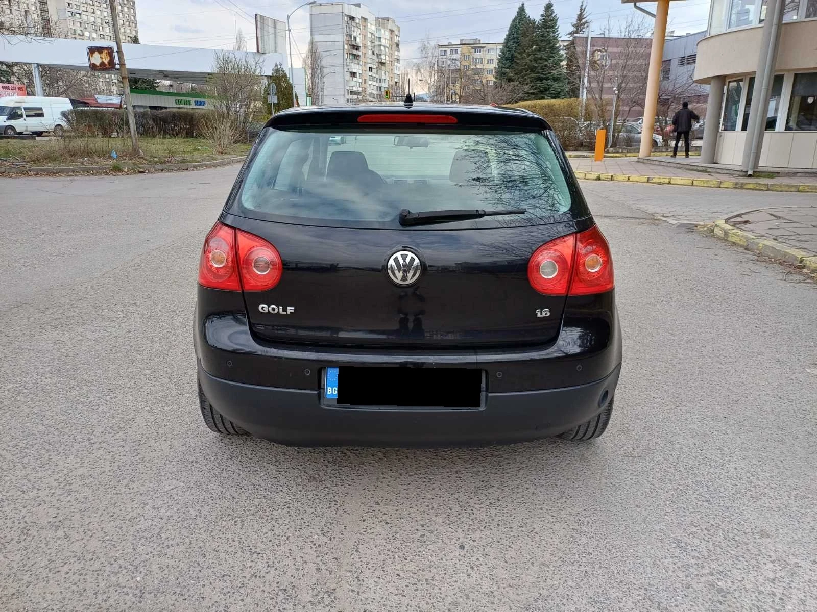 VW Golf 1.6 FSI Goal LPG, снимка 4 - Автомобили и джипове - 56353082