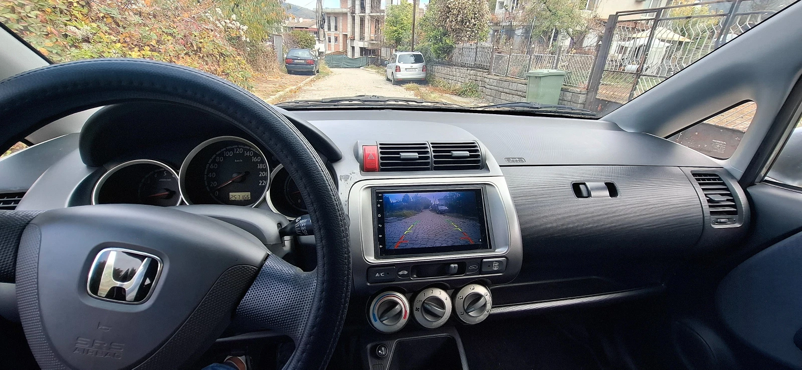 Honda Jazz, снимка 4 - Автомобили и джипове - 56623034