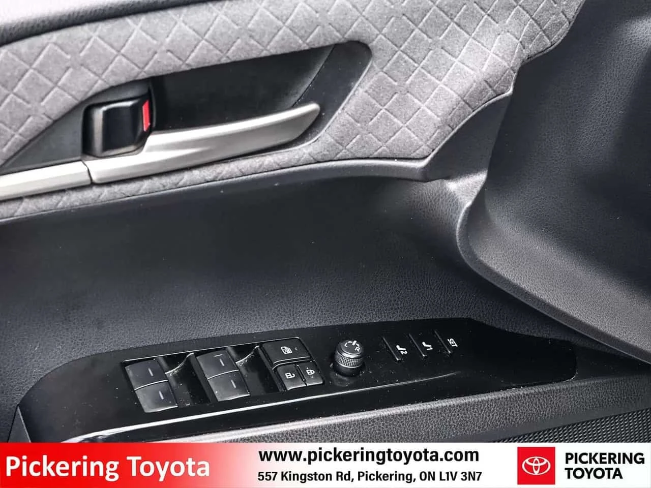 Toyota Camry * 2.5 Hybrid XLE * ��������� * ��������� * CARFAX | Mobile.bg � ����������� 14