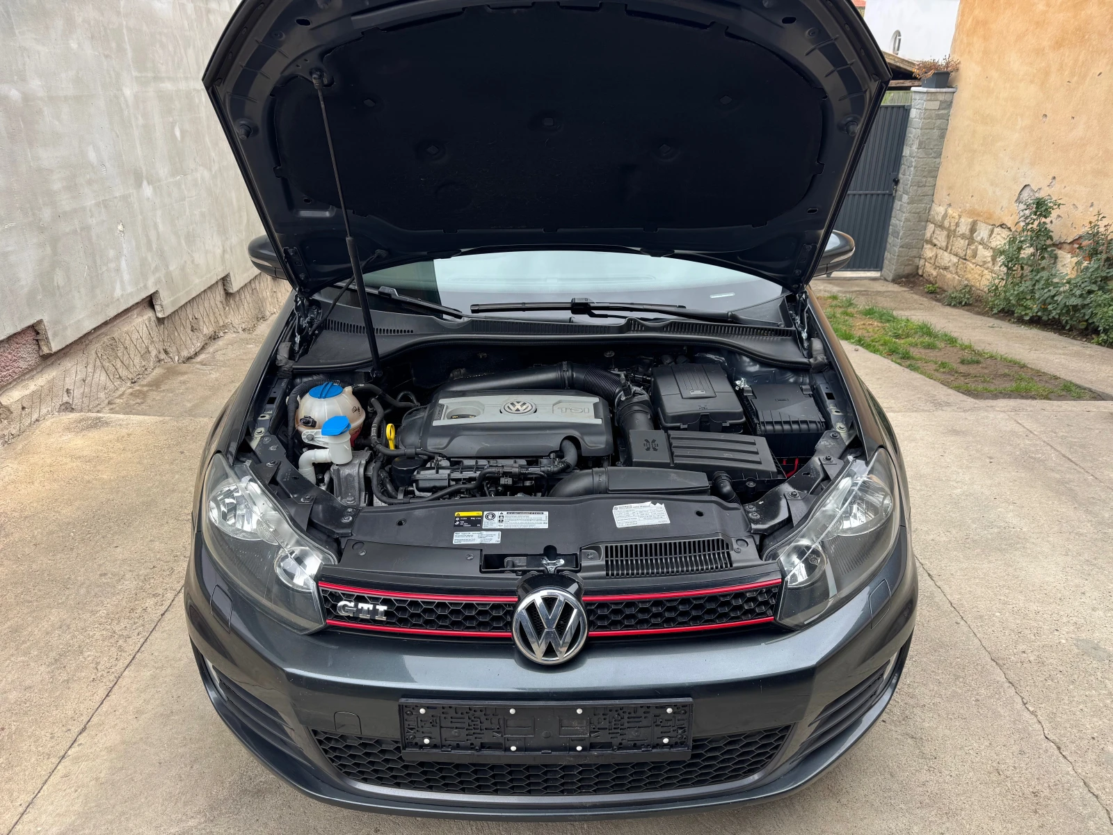 VW Golf 2.0-GTi, снимка 17 - Автомобили и джипове - 56656419