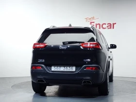 Jeep Cherokee 2.2D AWD LONGITUDE, снимка 4