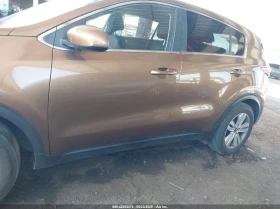 Kia Sportage 2.4L I-4 DI, DOHC, VVT, 181HP Front Wheel Drive | Mobile.bg    6