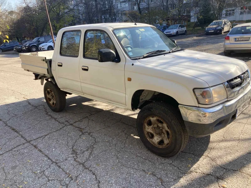 Toyota Hilux D4D, снимка 3 - Автомобили и джипове - 52433137
