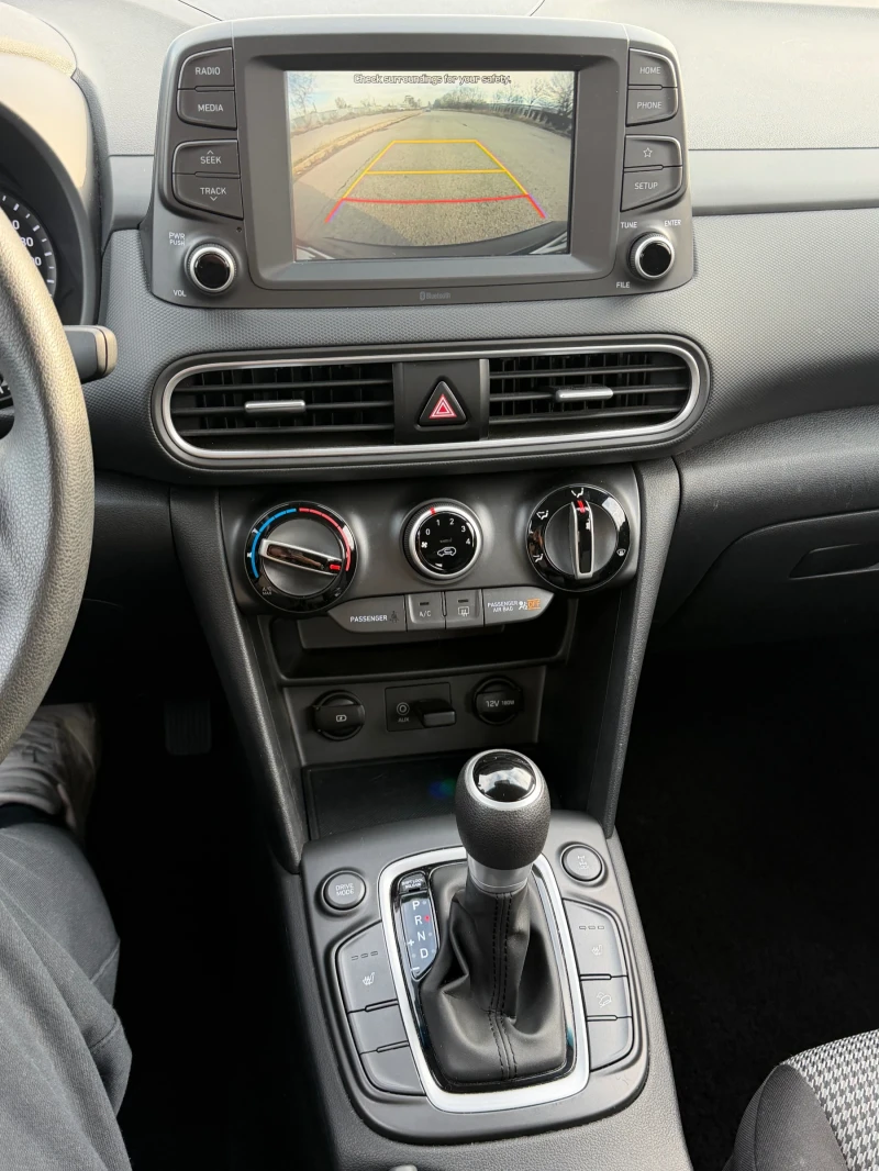Hyundai Kona Hyundai Kona 2.0 Бензин Автомат 4х4, снимка 12 - Автомобили и джипове - 52841777