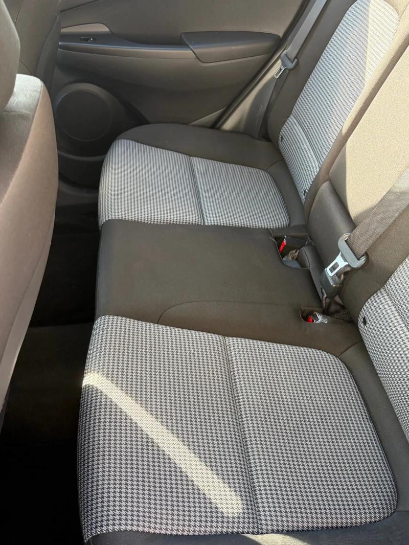 Hyundai Kona Hyundai Kona 2.0 Бензин Автомат 4х4, снимка 16 - Автомобили и джипове - 52841777