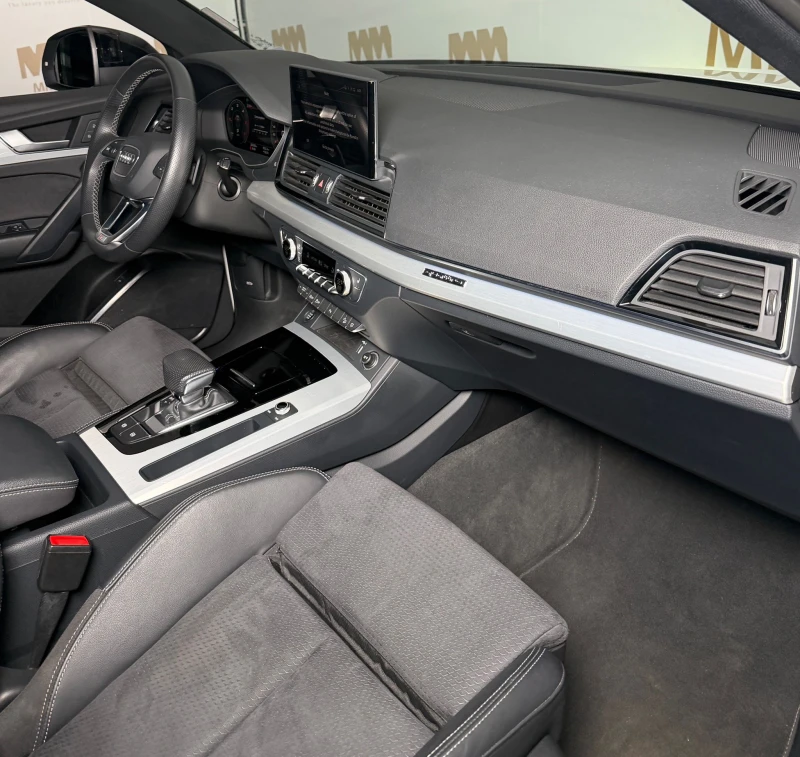 Audi Q5 Sportback* Quattro* 40TDi* 2xS-Line* Camera, снимка 11 - Автомобили и джипове - 53187462