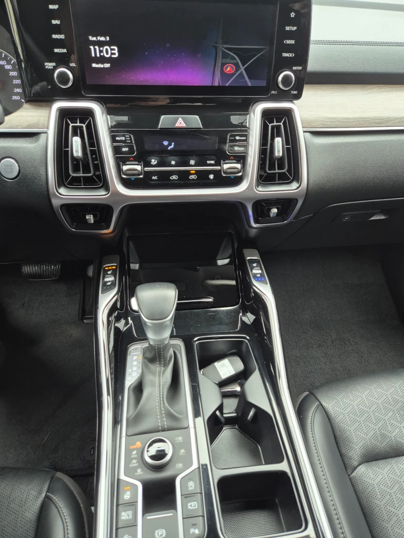 Kia Sorento 2.2 CRDI 4X4 - Наличен в БГ, снимка 10 - Автомобили и джипове - 53355430