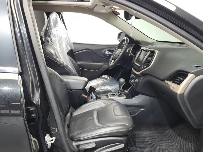 Jeep Cherokee 2.2D AWD LONGITUDE, снимка 11 - Автомобили и джипове - 55739624