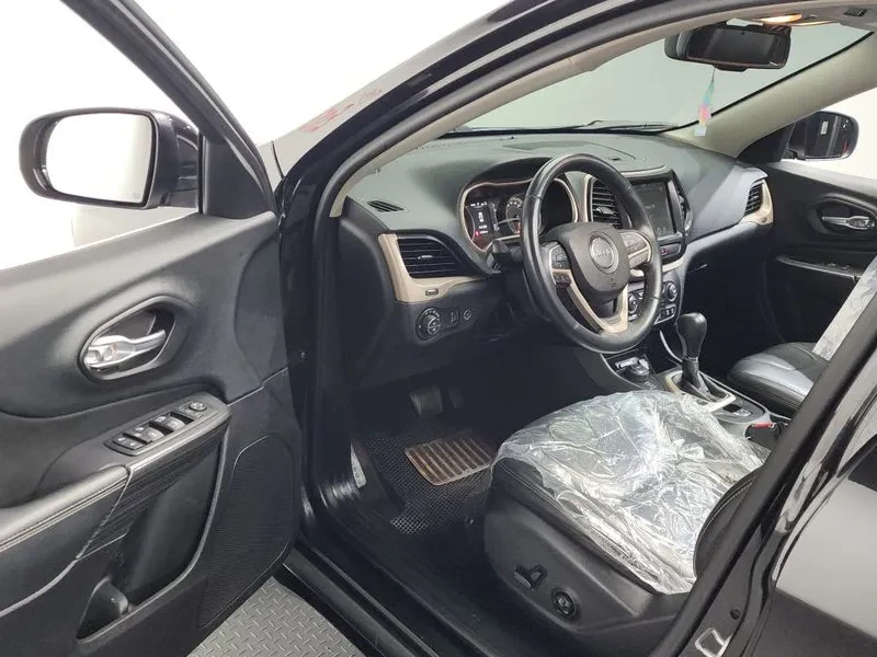 Jeep Cherokee 2.2D AWD LONGITUDE, снимка 10 - Автомобили и джипове - 55739624