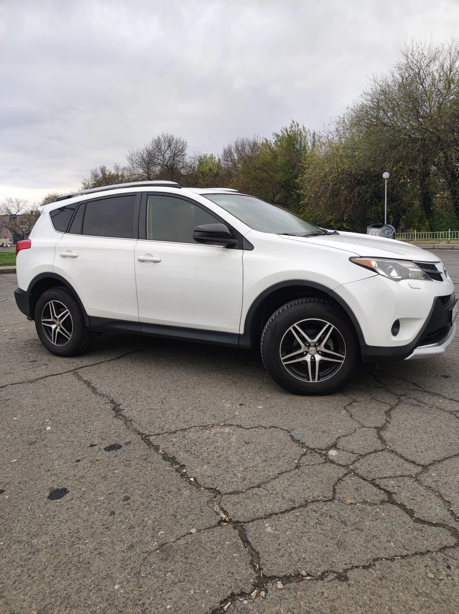 Toyota Rav4 2.5 - изображение 5