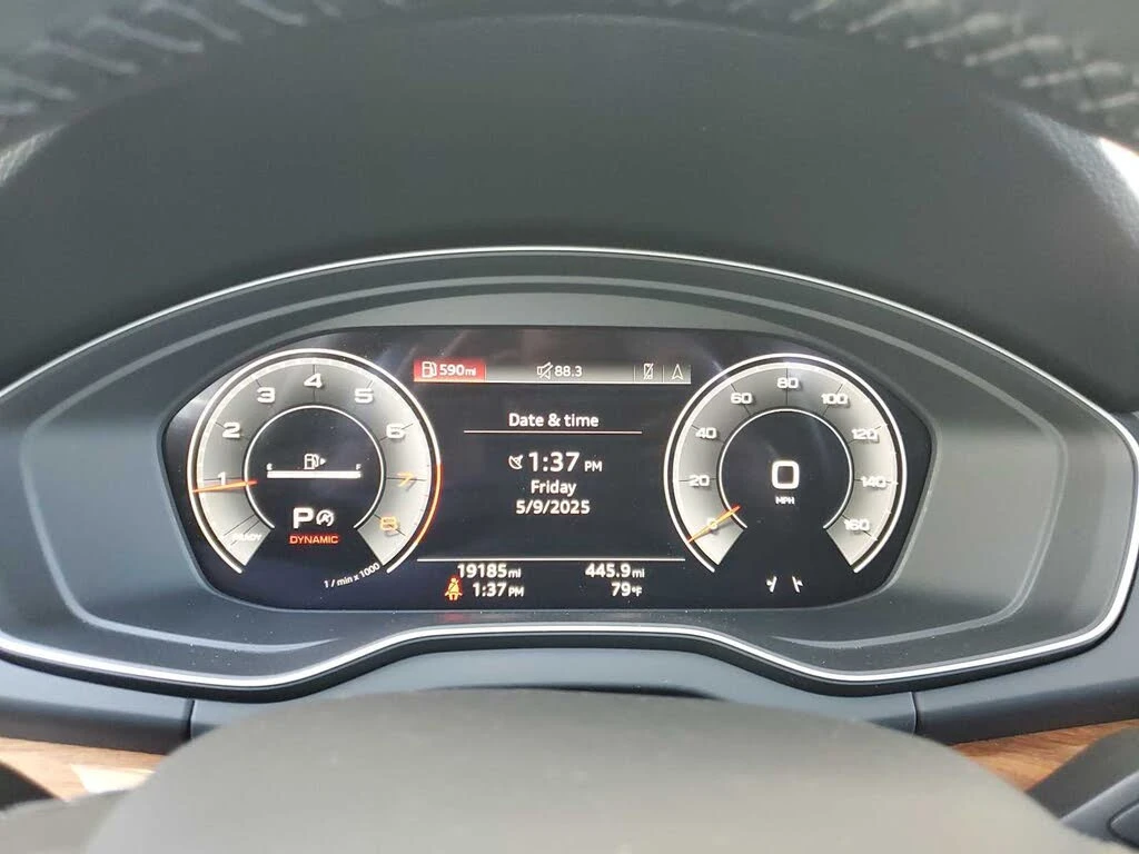 Audi Q5 * S-Line* HeadUp* АвтоКредит* (ЦЕНА ДО БГ) - изображение 9