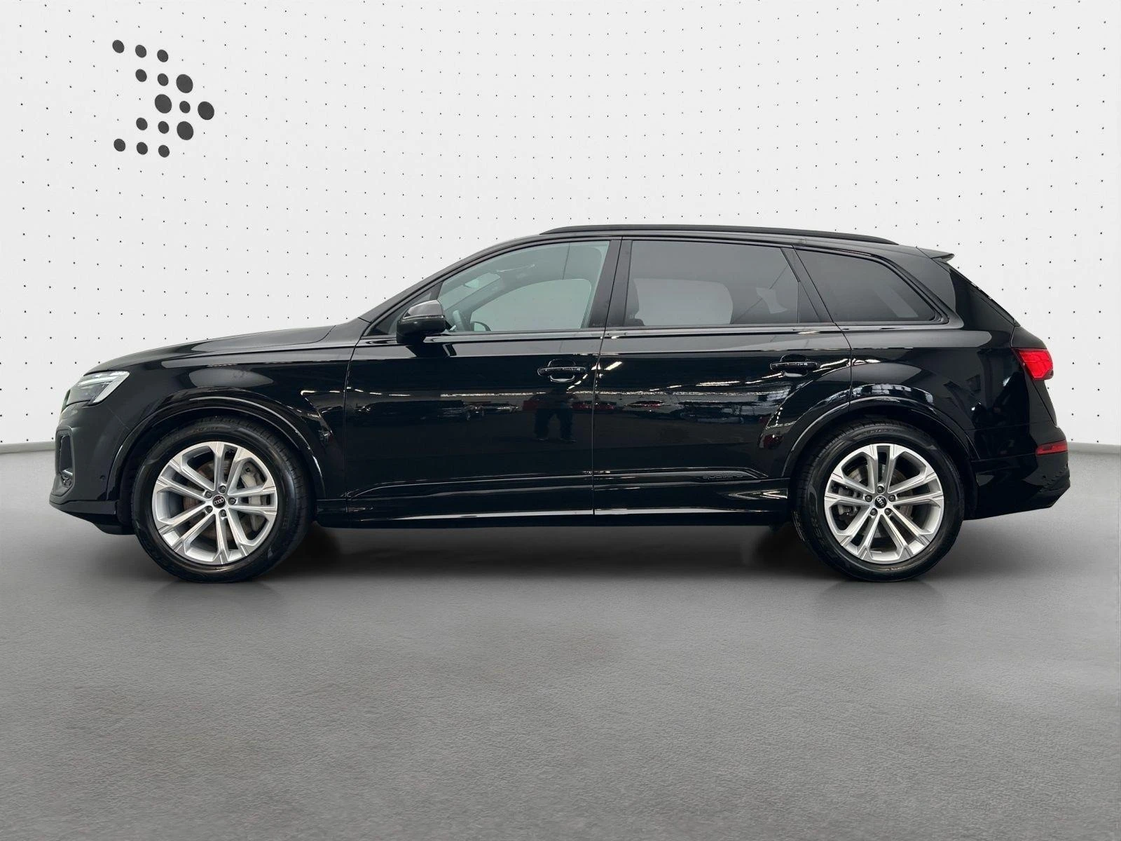 Audi Q7 55 TFSI/FACELIFT/S-LINE/PANO/MATRIX/HEADUP/7МЕСТЕН - изображение 4