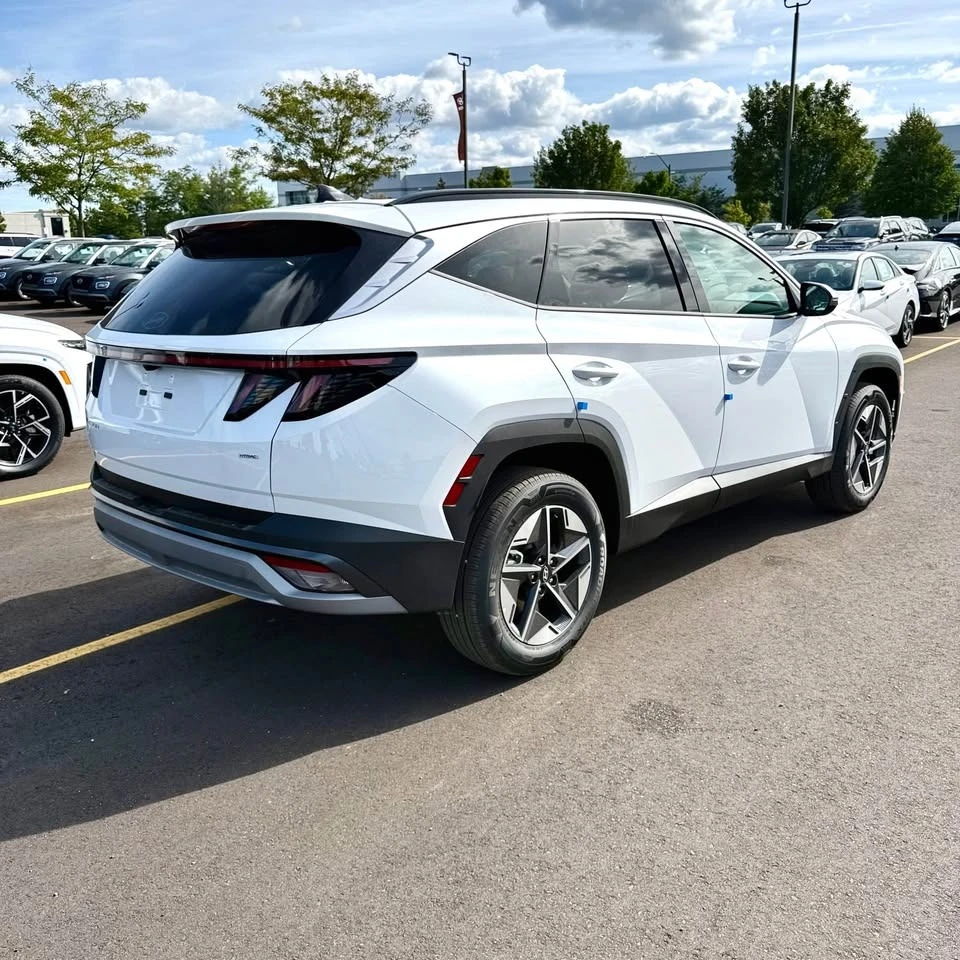 Hyundai Tucson Preferred AWD * * CARFAX * * АВТОКРЕДИТ * *  - изображение 4