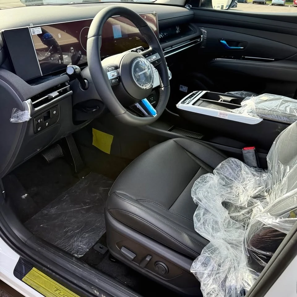 Hyundai Tucson Preferred AWD * * CARFAX * * АВТОКРЕДИТ * *  - изображение 8