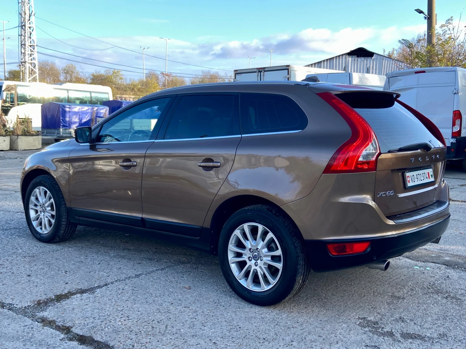 Volvo XC60 2.4-D5 215.. SUMMUM | Mobile.bg   2