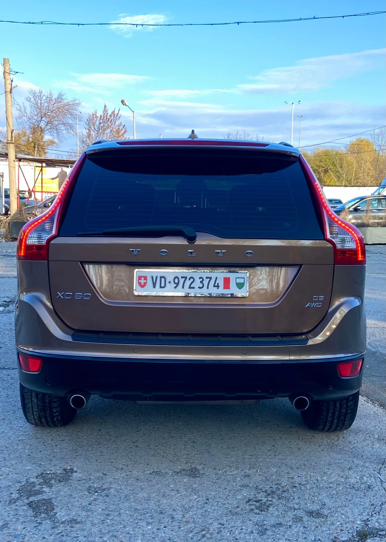Volvo XC60 2.4-D5 215.. SUMMUM | Mobile.bg   3