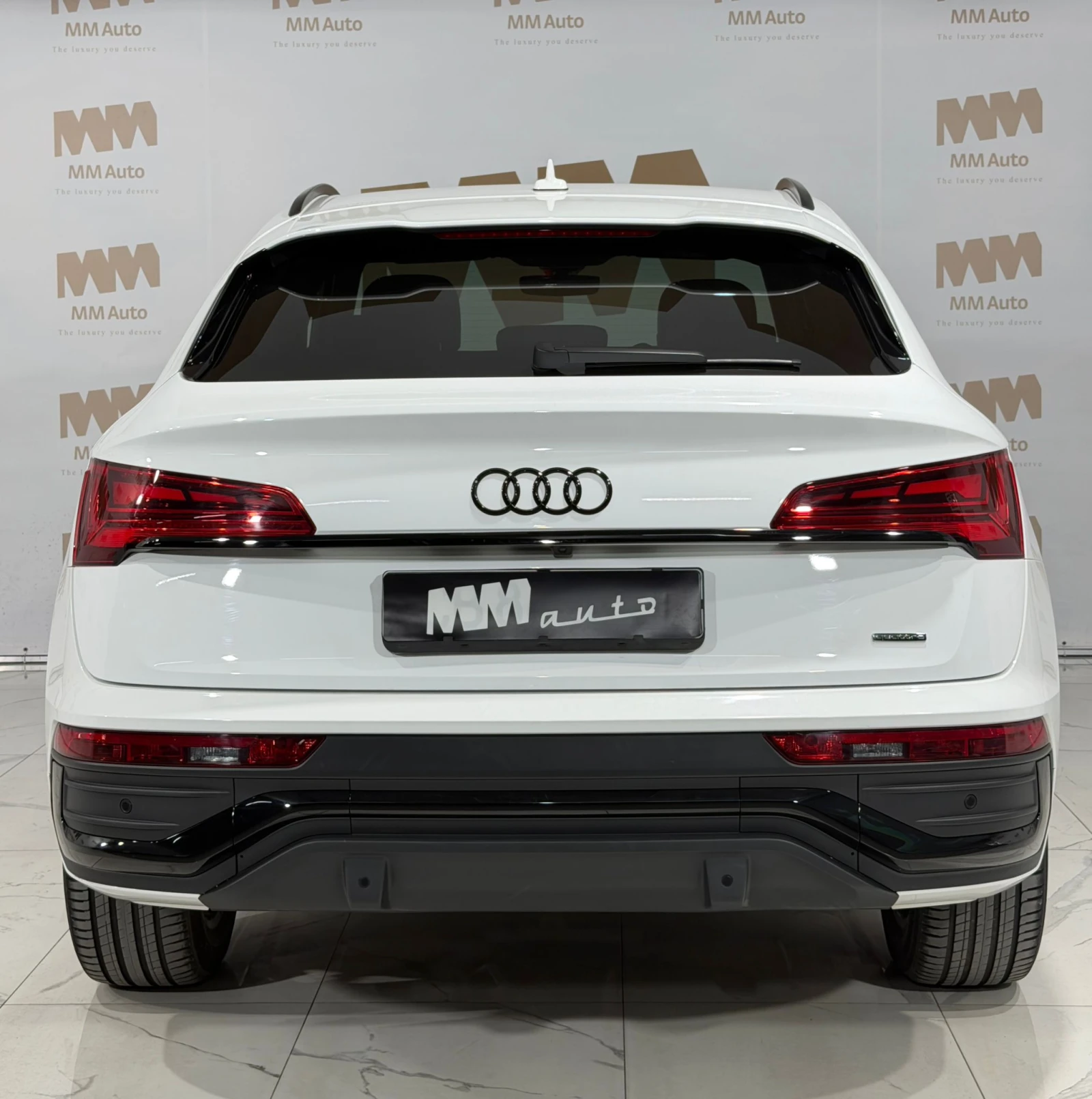 Audi Q5 Sportback* Quattro* 40TDi* 2xS-Line* Camera - изображение 5