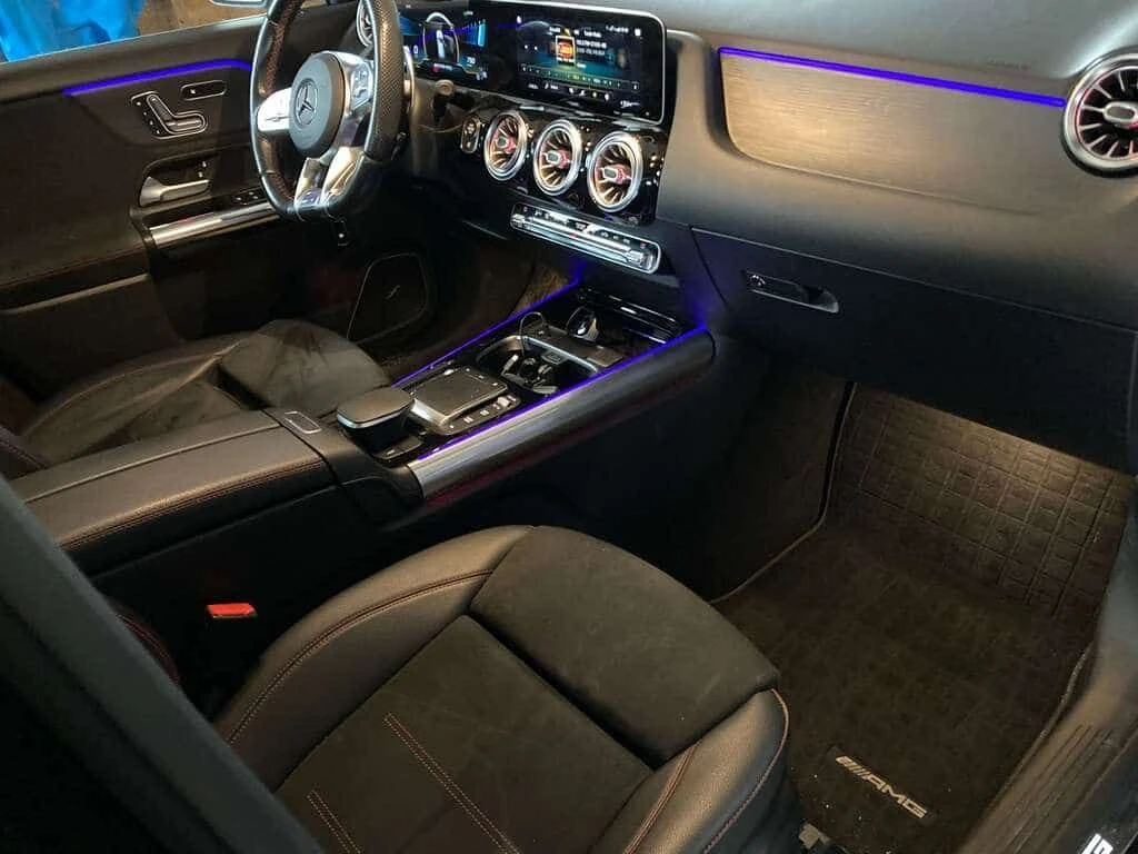 Mercedes-Benz GLA 45 AMG /360/DISTRONIC/BURMESTER, снимка 15 - Автомобили и джипове - 54174734