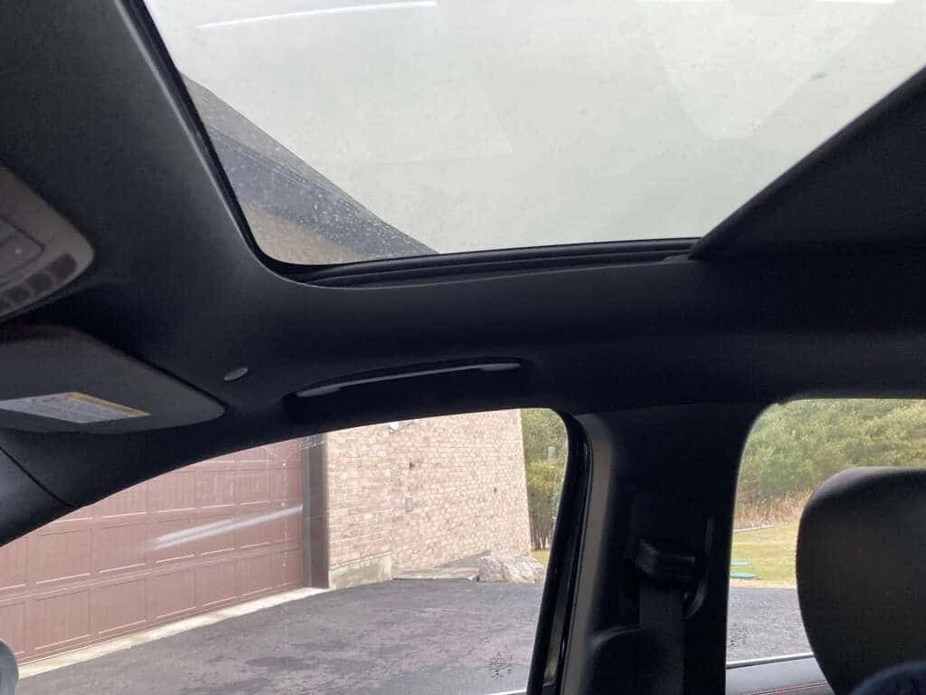 Mercedes-Benz GLA 45 AMG /360/DISTRONIC/BURMESTER, снимка 14 - Автомобили и джипове - 54174734