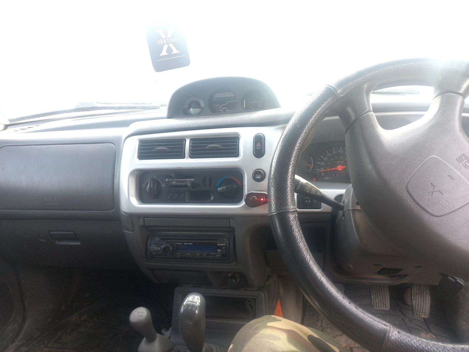 Mitsubishi L200 2.5 116, снимка 6 - Автомобили и джипове - 54859606