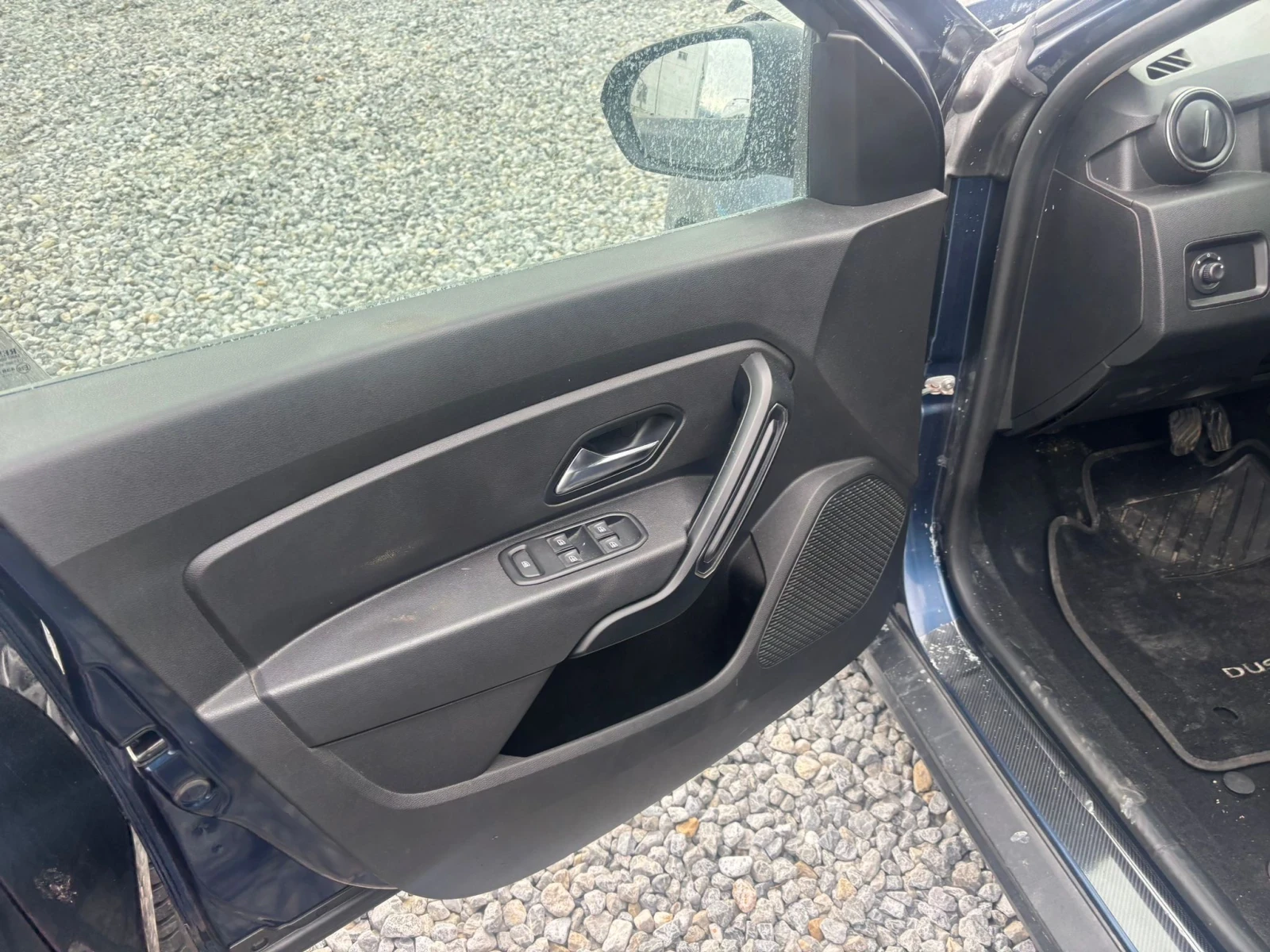 Dacia Duster 1.5 DCi 110 ks 4x4 Evro 6 | Mobile.bg � ����������� 6