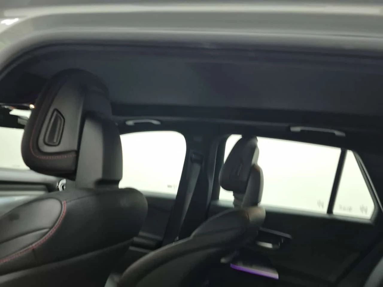 Mercedes-Benz GLC 43 AMG 4MATIC/ДВА КЛЮЧА/ПАНОРАМА/ДИСТРОНИК/HUD, снимка 12 - Автомобили и джипове - 55455899