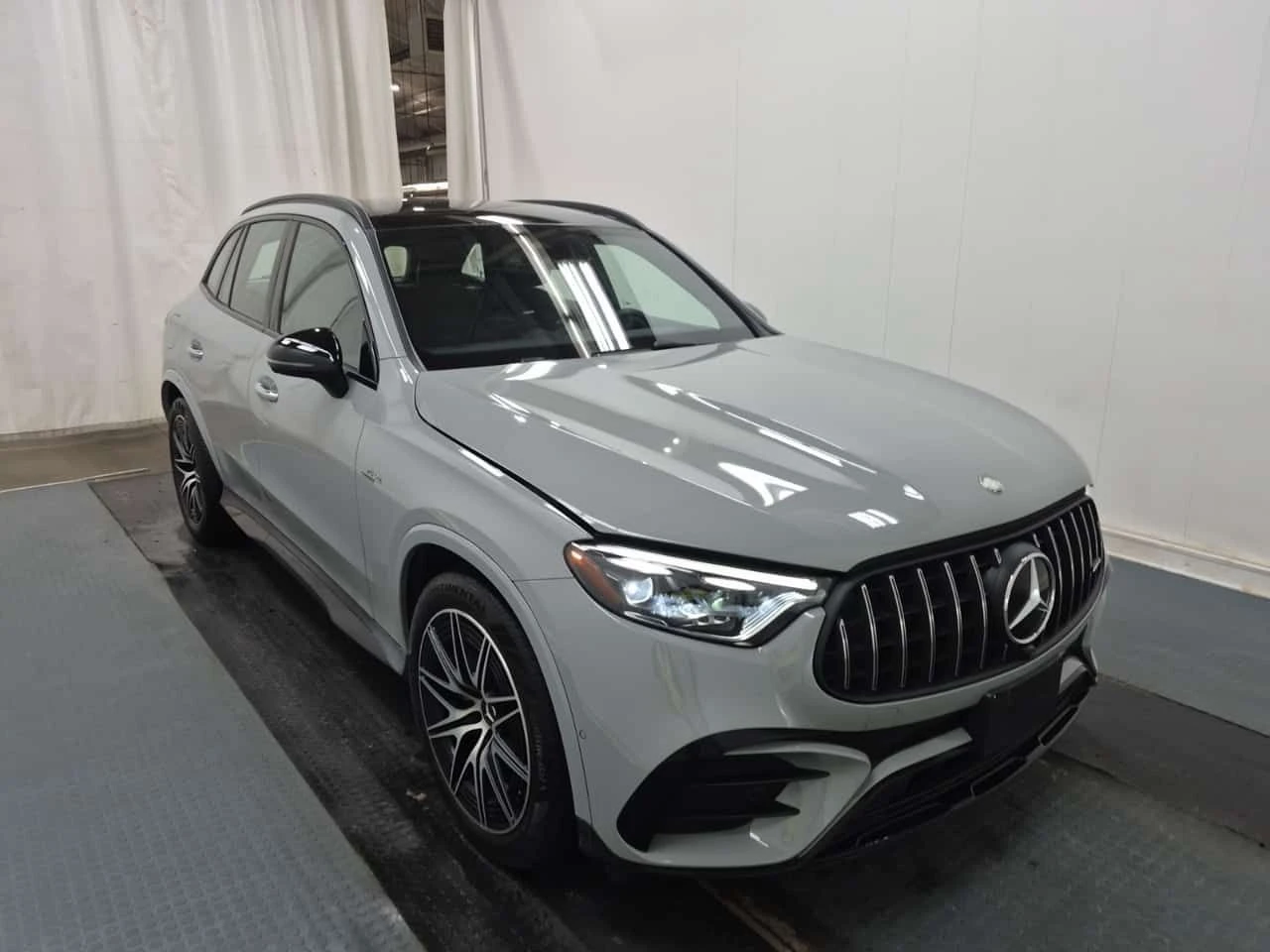 Mercedes-Benz GLC 43 AMG 4MATIC/ДВА КЛЮЧА/ПАНОРАМА/ДИСТРОНИК/HUD, снимка 2 - Автомобили и джипове - 55455899