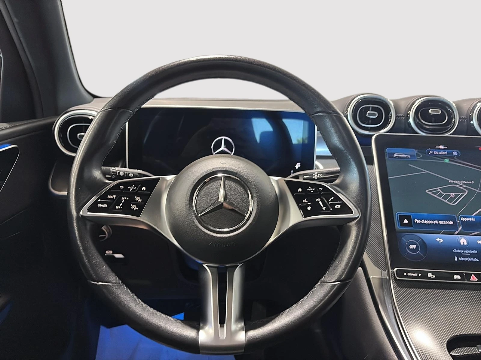 Mercedes-Benz GLC 300 4MATIC* DISTRONIC* ПОДГРЕВ* КАМЕРА* ПАНОРАМА* , снимка 7 - Автомобили и джипове - 55512922