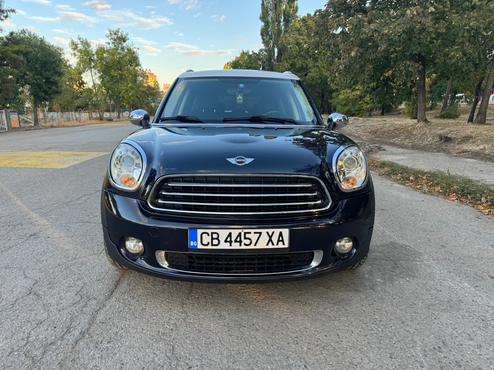 Mini Countryman 2.0D ALL4, снимка 2 - Автомобили и джипове - 56261548