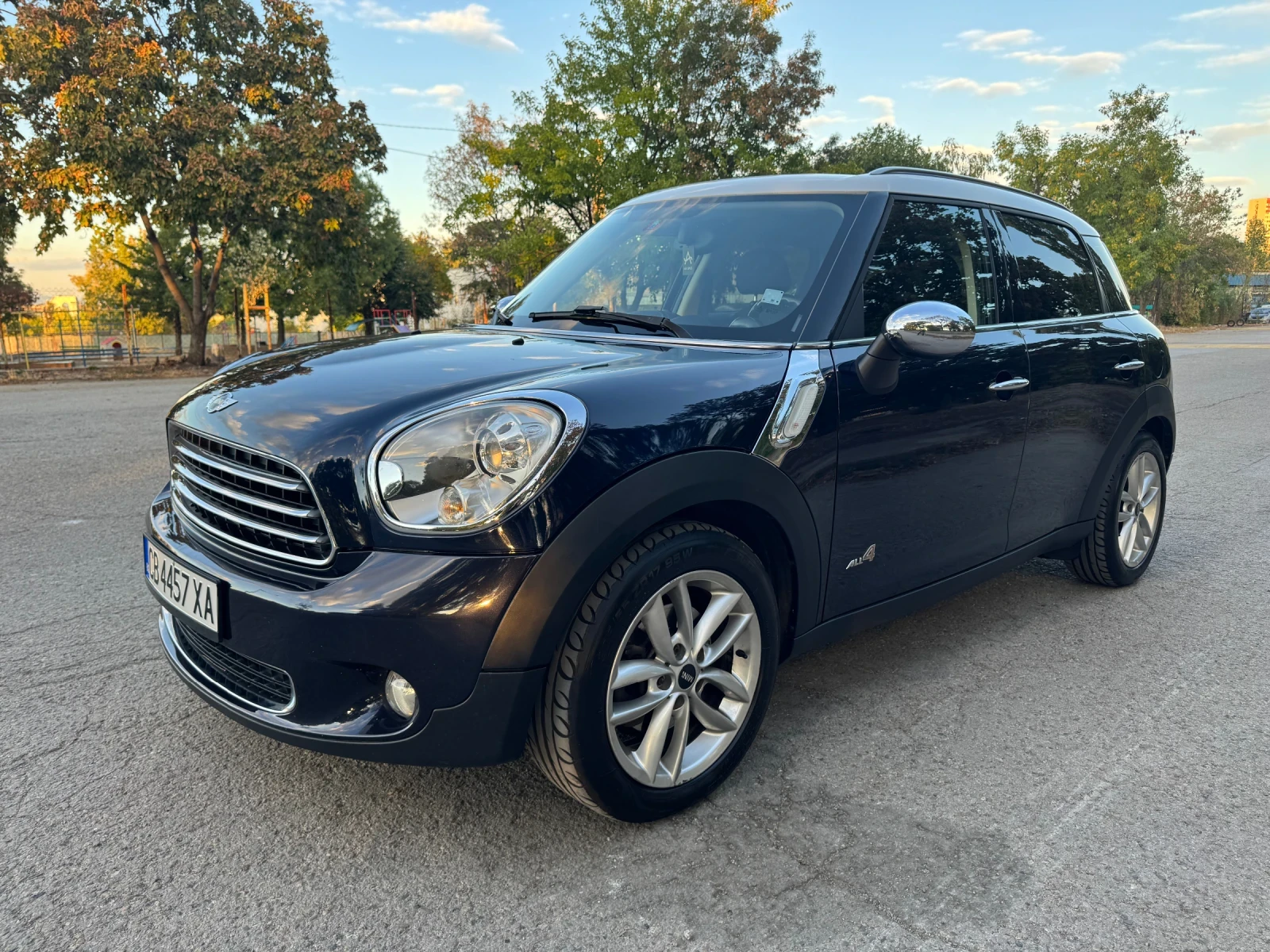 Mini Countryman 2.0D ALL4, снимка 9 - Автомобили и джипове - 56261548
