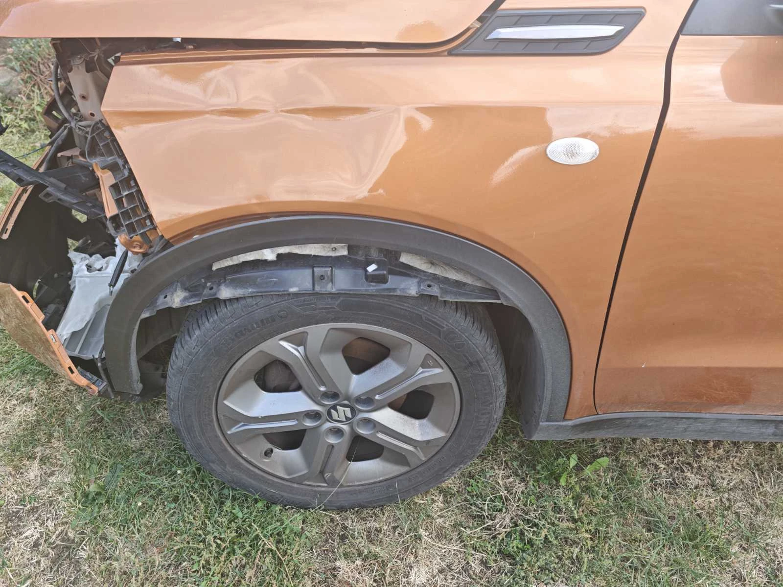 Suzuki Vitara, снимка 4 - Автомобили и джипове - 56429609