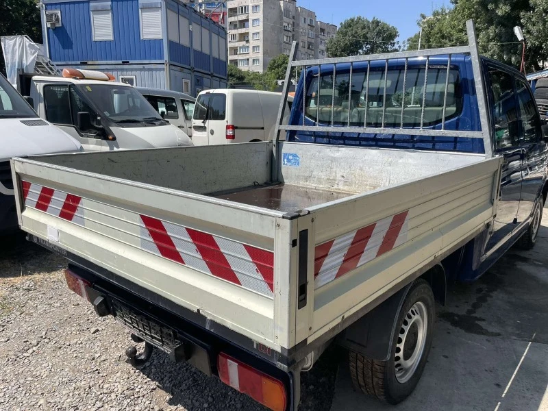 VW Transporter T5 - 2.5TDi, снимка 2 - Бусове и автобуси - 46591622