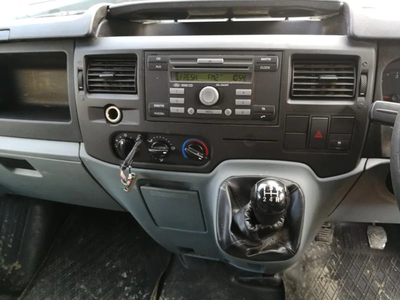 Ford Transit 2.4TDCI НА ЧАСТИ, снимка 8 - Бусове и автобуси - 31472424