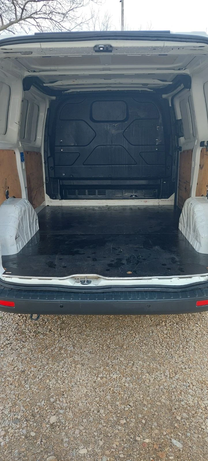 Ford Transit Custom 2.2 TDCI  клима, снимка 8 - Бусове и автобуси - 54044315